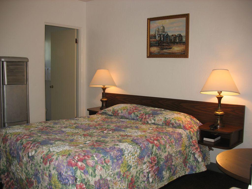 Travel Inn Роузбърг Екстериор снимка