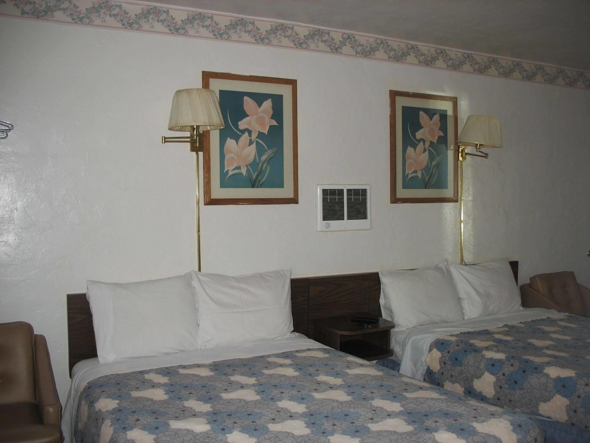 Travel Inn Роузбърг Екстериор снимка